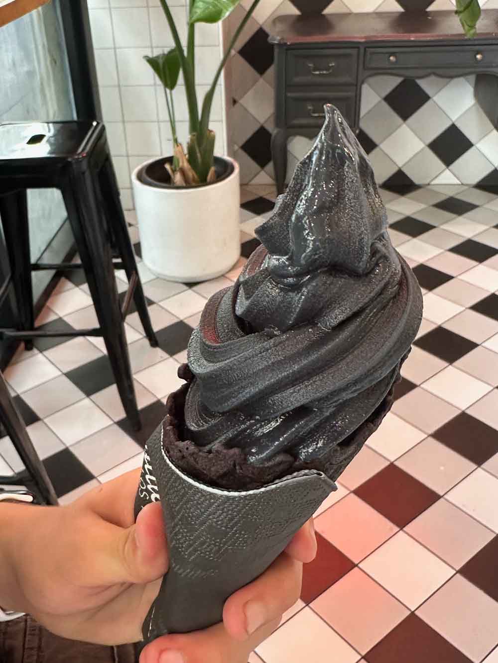 little-damage-vegan